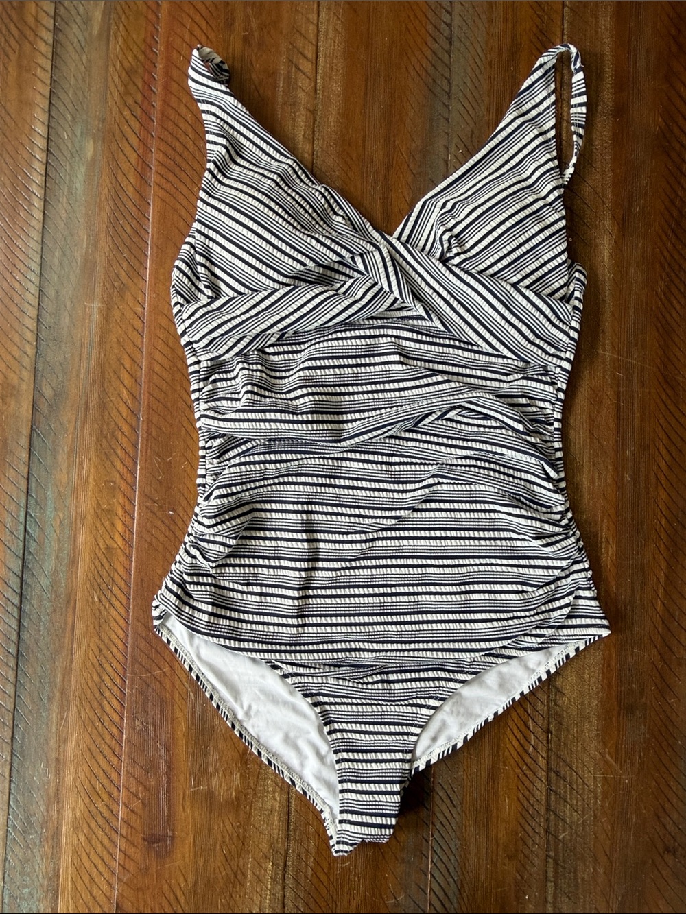 Women’s Nip Tuck Swimsuit Bathing Suit